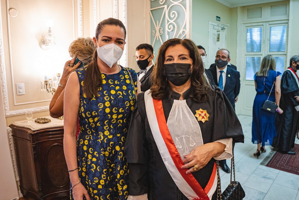 Juliana Sombra E Fernada Uchoa