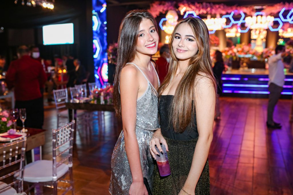 Lara Dalva E Ana Rodrigues