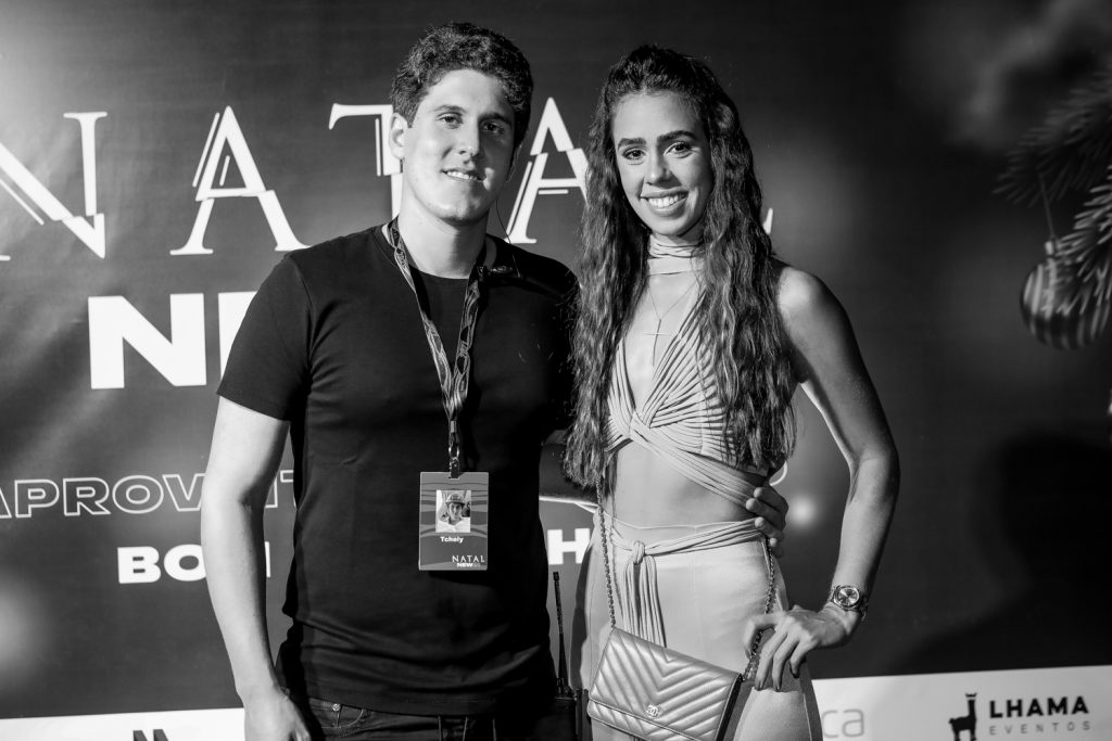 Marcelo Dias Branco E Julia Leal