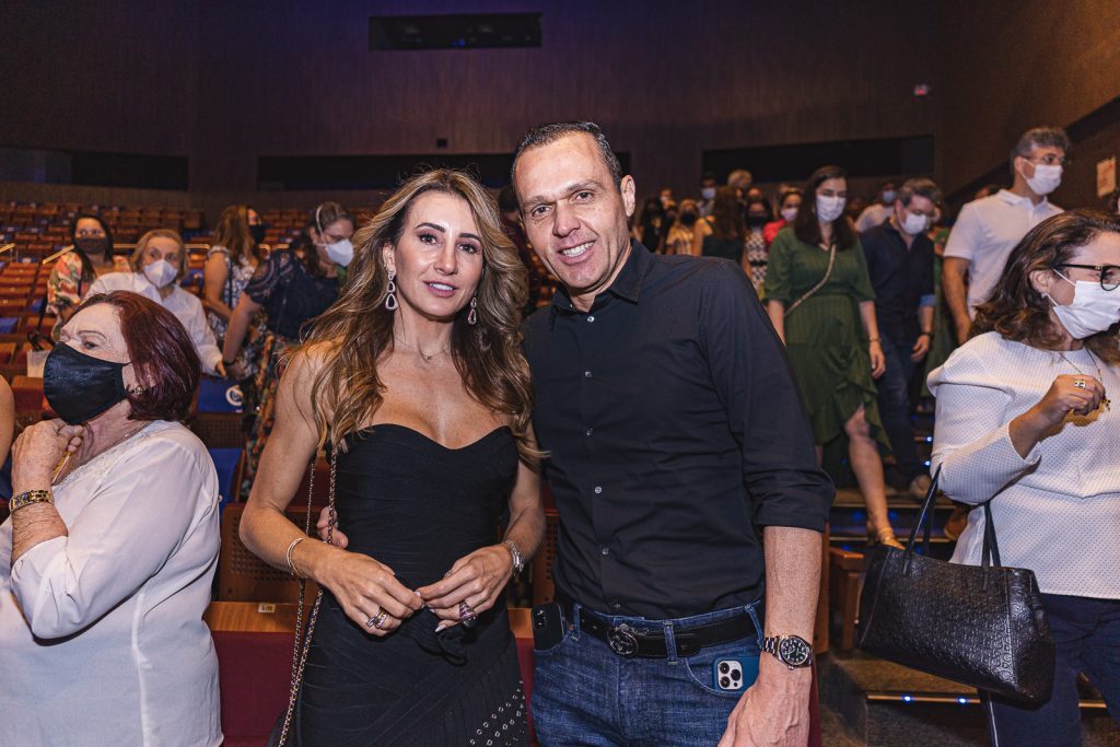 Melaine Fernandes E Eduardo Diogo