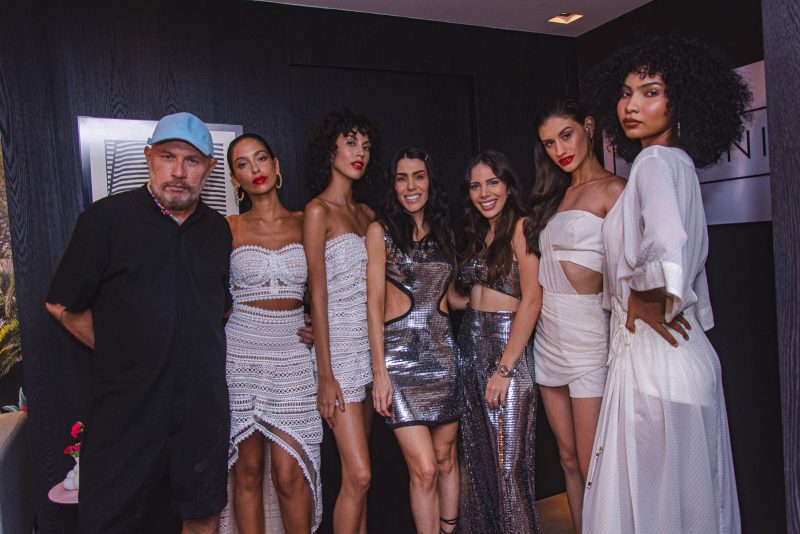 Christmas Eve - INTERNI promove fashion show em clima de Jingle Bells no endereço de Juliana Cordeiro