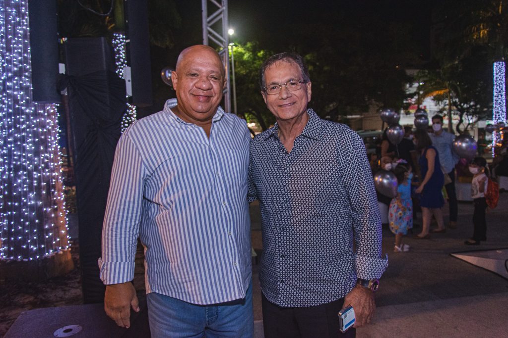 
				Pedro Alfredo E Beto Studart
				