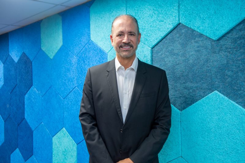 Alta Comenda - Empresário José Ximenes é agraciado com Troféu Carnaúba 2021