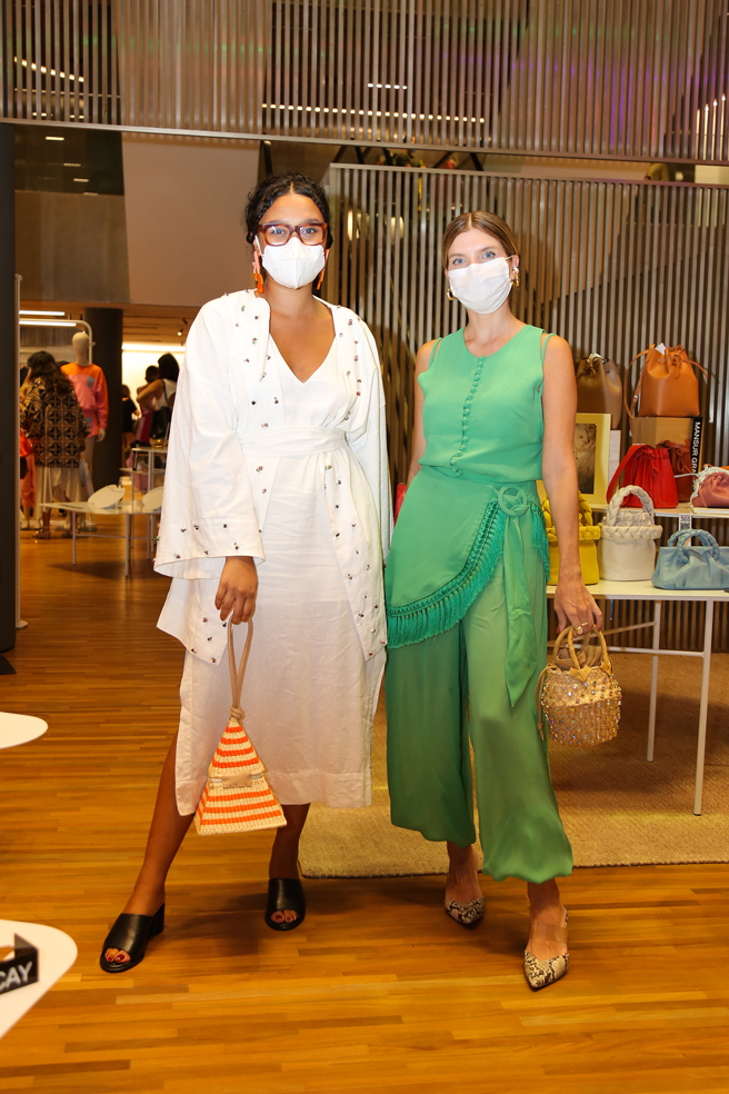 Renata Garcia E Lais Franklin2