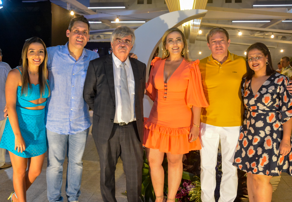 Renata Pontes, Jader Maranhão, Cloves Mapurunga, Rafaelle Barros, Paulo Vale E Larisse Santos