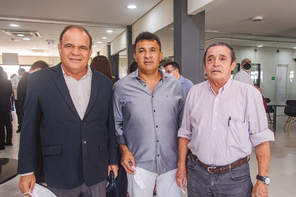 Roberto Moreira, Sousa Lisboa E Carlos Castelon