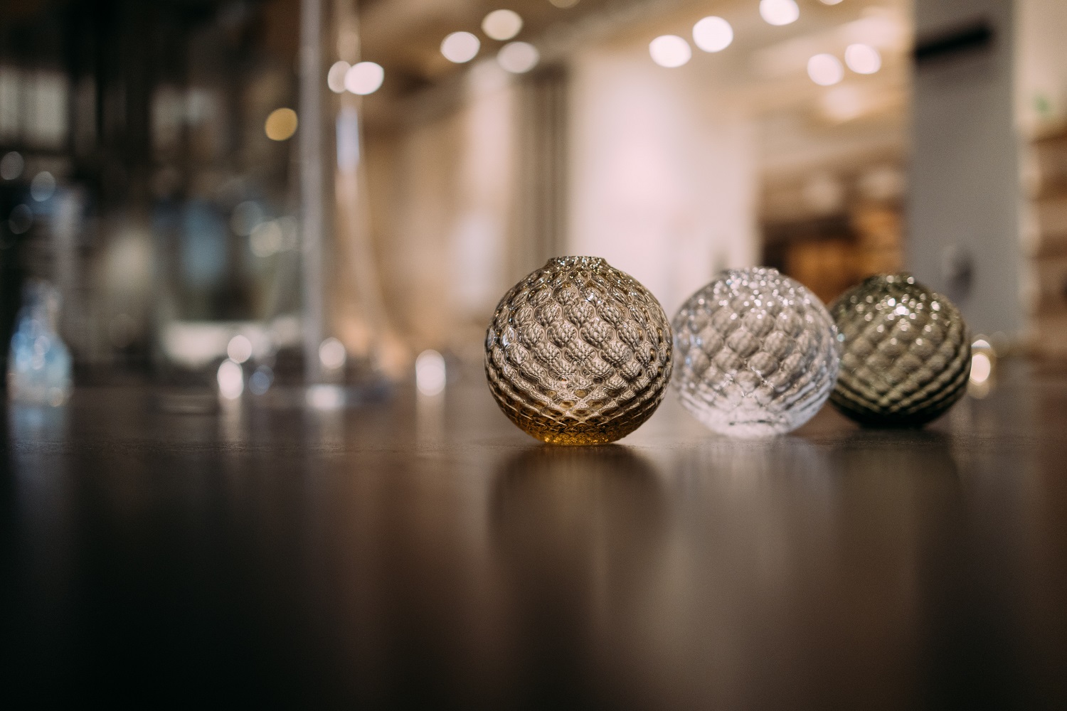 Vidros artesanais japoneses são destaque em exposição da Japan House São Paulo