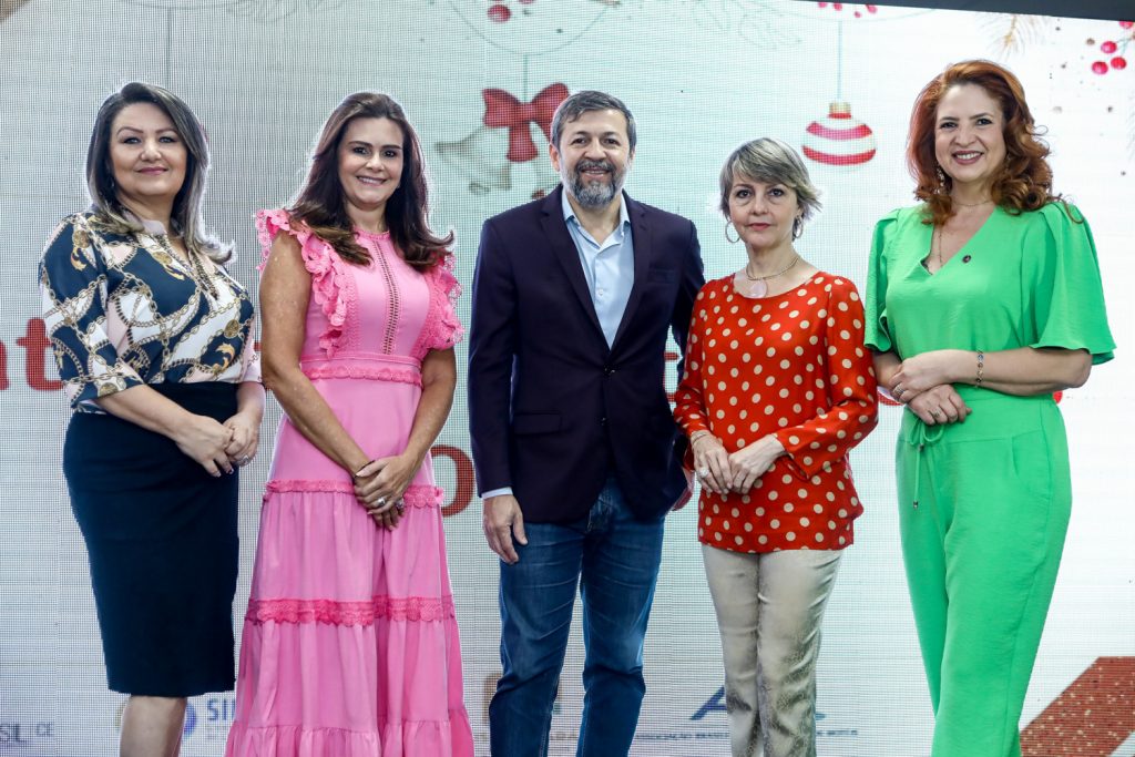 Stela Pavan, Ivana Bezerra, Elcio Batista, Circe Jane E Enide Camara