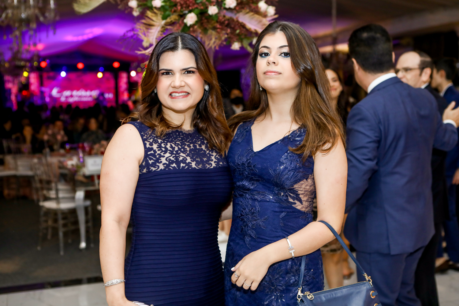 Ticiana E Sarah Brigido