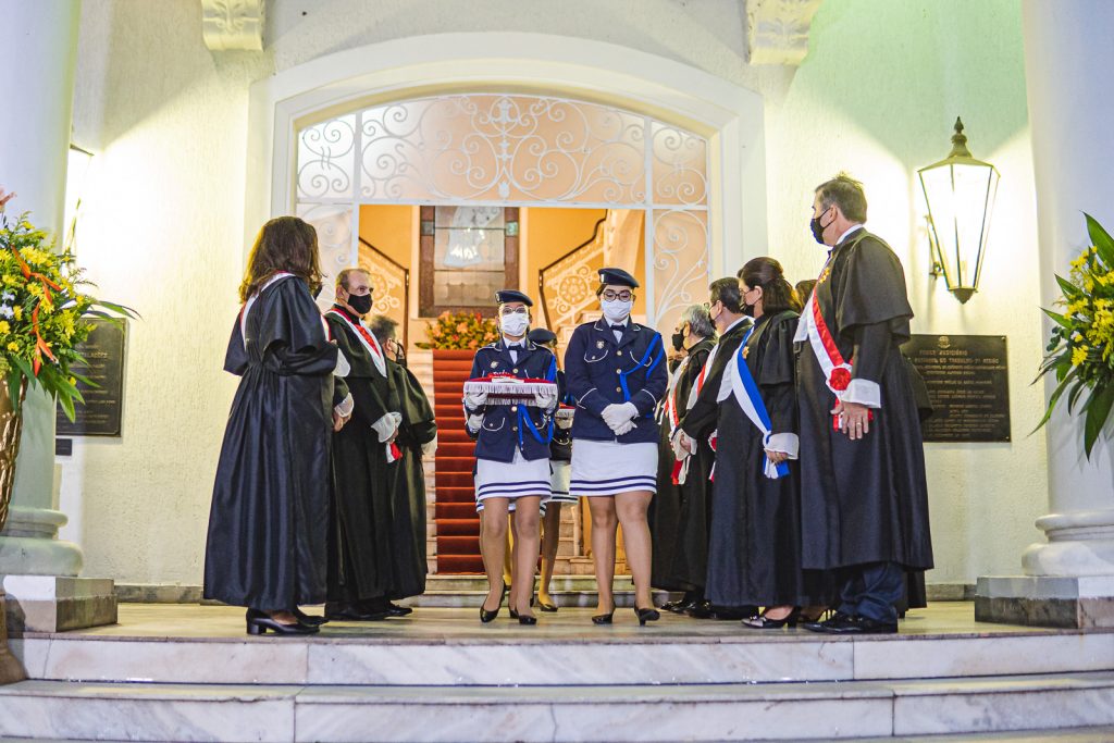 Trt Ce Homenageia Personalidades Com Medalha Da Ordem Alencarina Do Mérito Judiciário Do Trabalho (4)