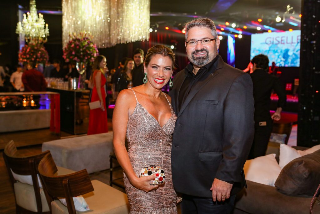 Vanessa E Mario Queiros