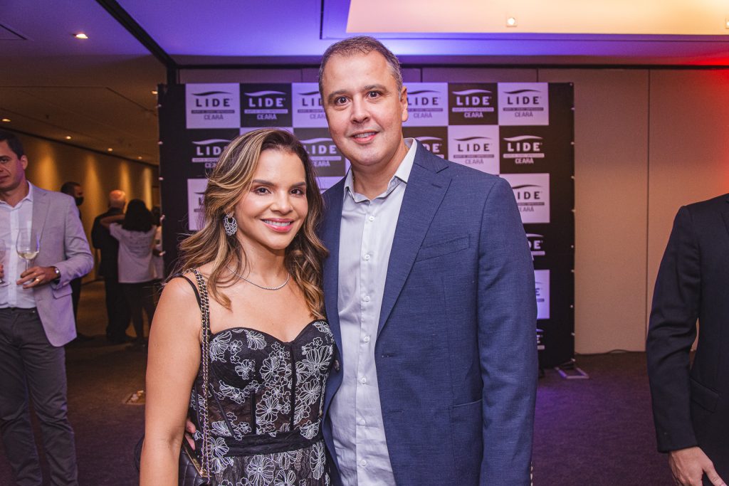 Viviane E Fabricio Martins