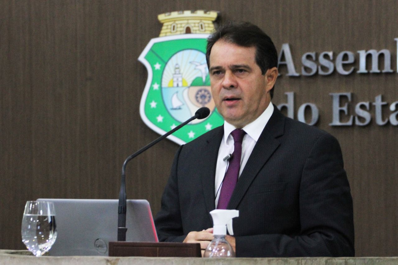 Evandro Leitão faz balanço da gestão na Assembleia Legislativa