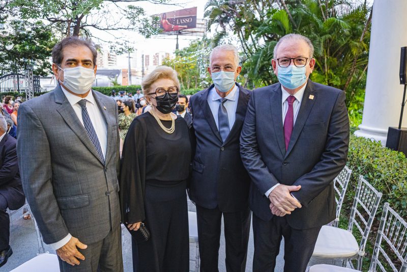 Honraria - TRT-CE homenageia personalidades com a Medalha da Ordem Alencarina do Mérito Judiciário do Trabalho