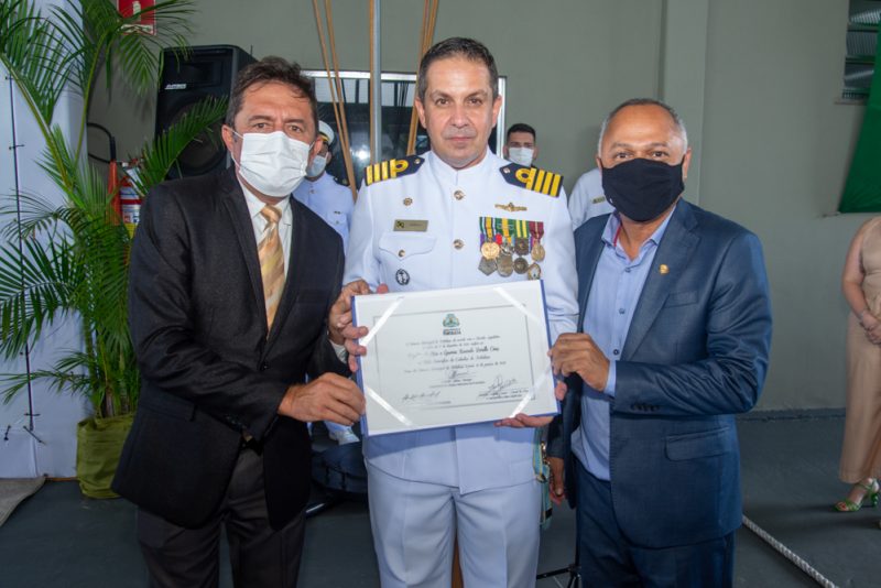 Missão Cumprida - Ricardo Barillo Cruz passa o comando da Capitania dos Portos do Ceará ao Capitão de Mar e Guerra Anderson Pessoa Valença