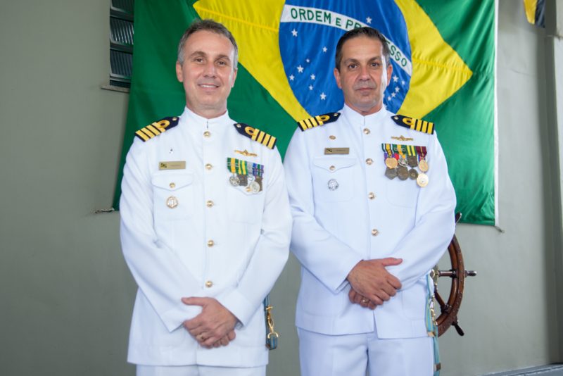 Missão Cumprida - Ricardo Barillo Cruz passa o comando da Capitania dos Portos do Ceará ao Capitão de Mar e Guerra Anderson Pessoa Valença