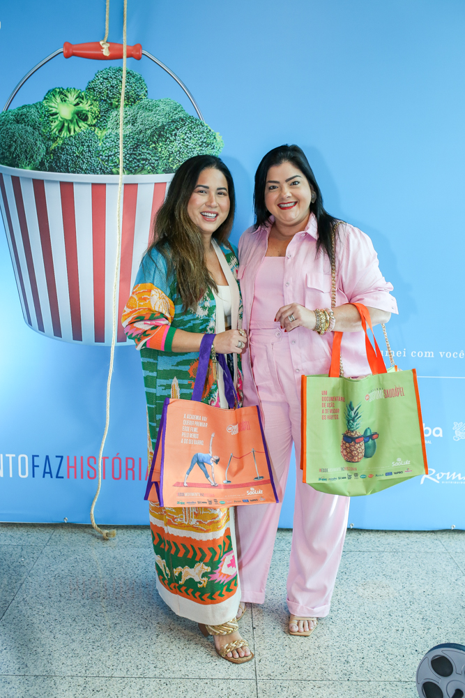 Carol Yamazaki E Vivi Almada (2)