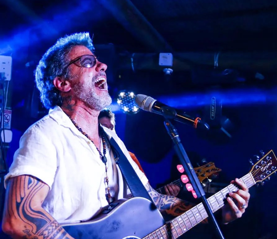 Tuca Fernandes fará festa de Carnaval em Salvador