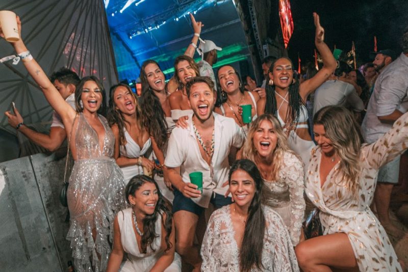 Happy memories - Alto astral, badalação e sustentabilidade marcam o Réveillon Vira Jeri