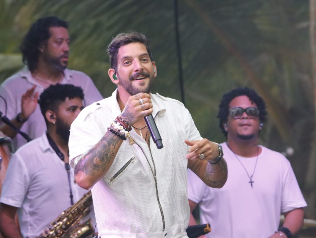 
				Banda EVA
				