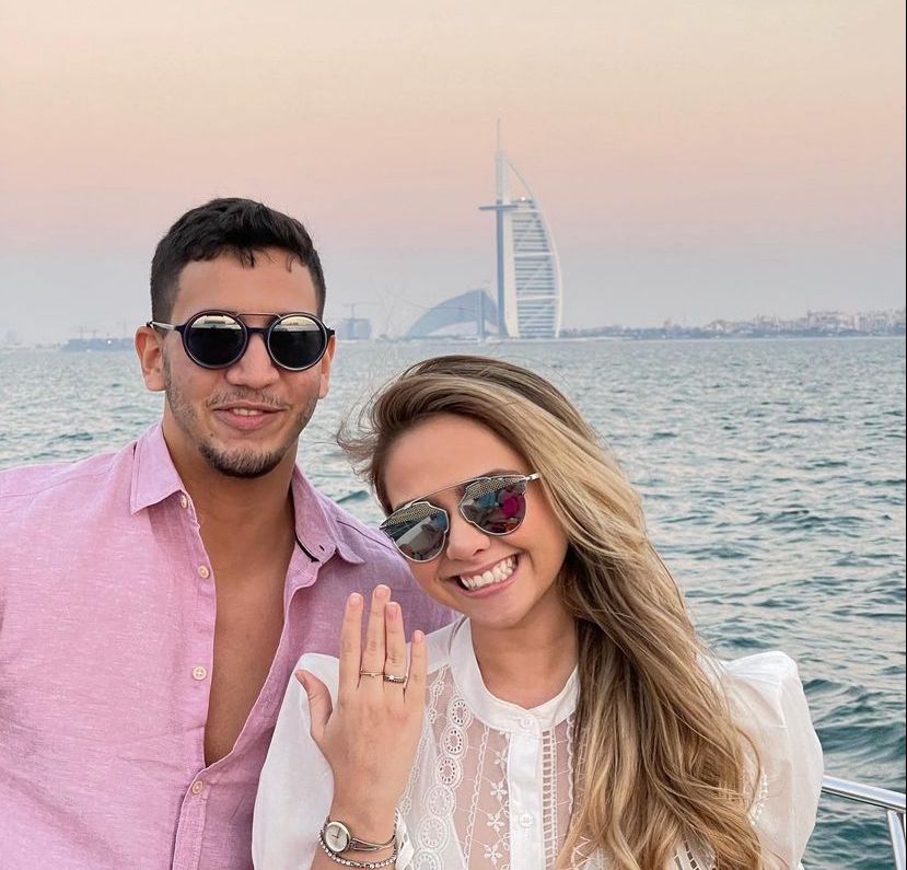 Samir Fernandes e Carol Barroso ficam noivos em Dubai