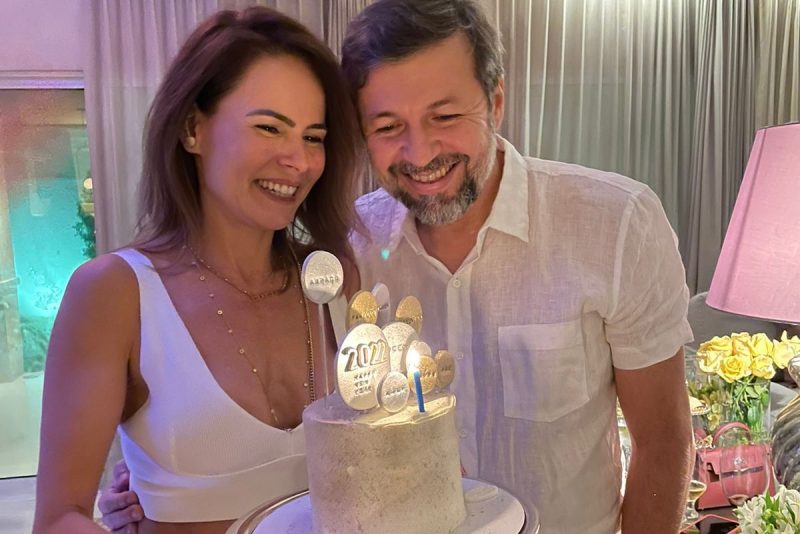 Vice-prefeito de Fortaleza, Élcio Batista se refugia no Fortim por ocasião de seu aniversário Vice-prefeito de Fortaleza, Élcio Batista se refugia no Fortim por ocasião de seu aniversário