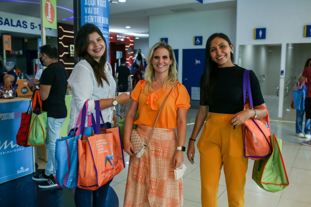 Wlays Oliveira, Solayne Carneiro E Rachel Perrut