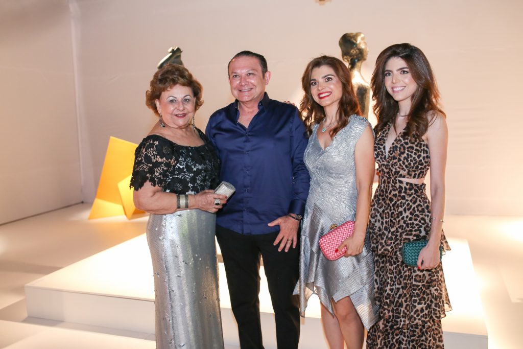 Zenaide, Max, Rilka E Jessica Bezerra