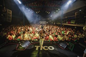 51908477197 80beb82313 B