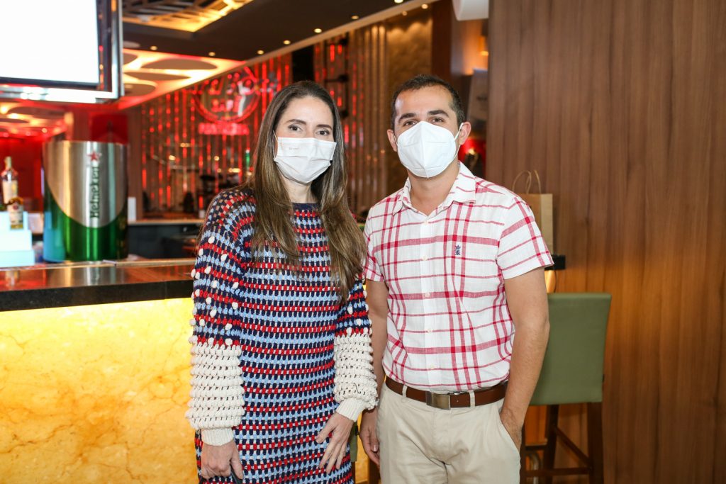 Agueda Muniz E Roberto Leite