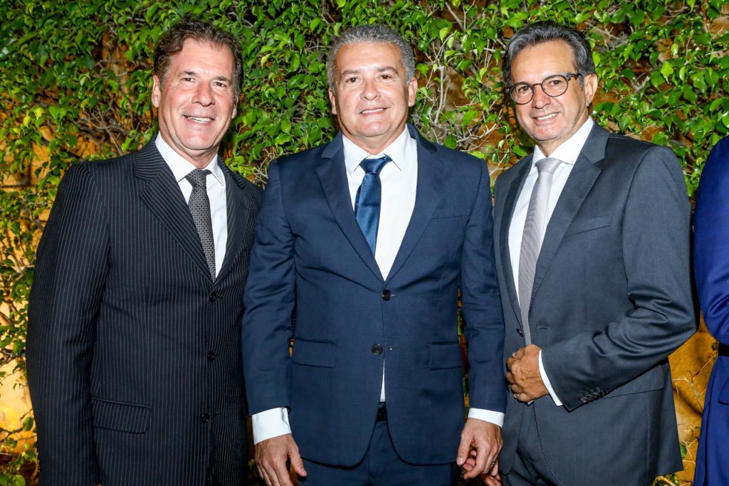 Artur Magalhaes, Celio Tomaz E Aderaldo Silva