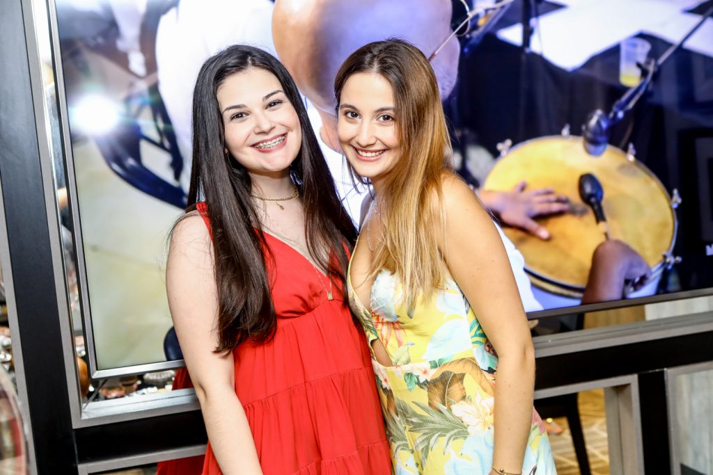 Beatrice Vasconcelos E Luciana Pinheiro