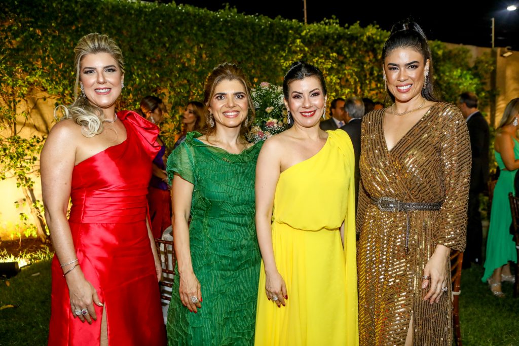 Carla Pereira, Rilka Bezerra, Lia Linhares E Mariana Bichucher (2)