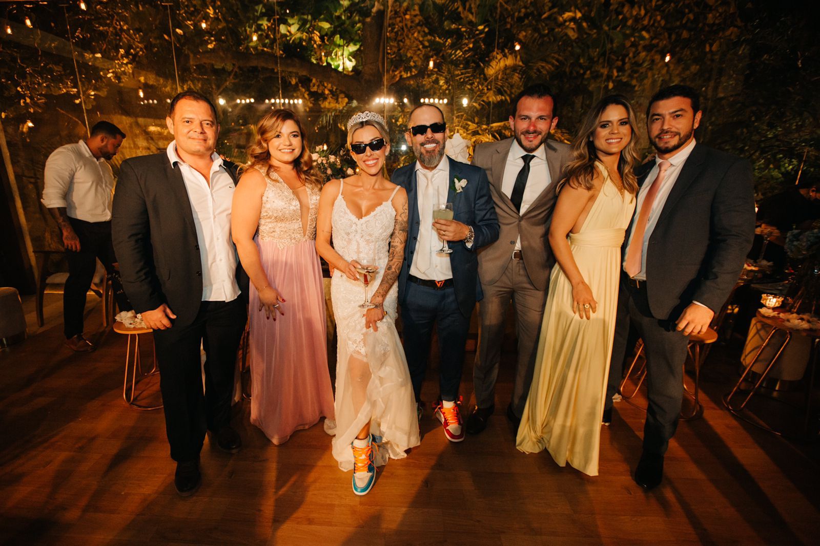 George Martins prestigia o enlace de Arielle Aguilera e Diego Marques no Pipo Restaurante