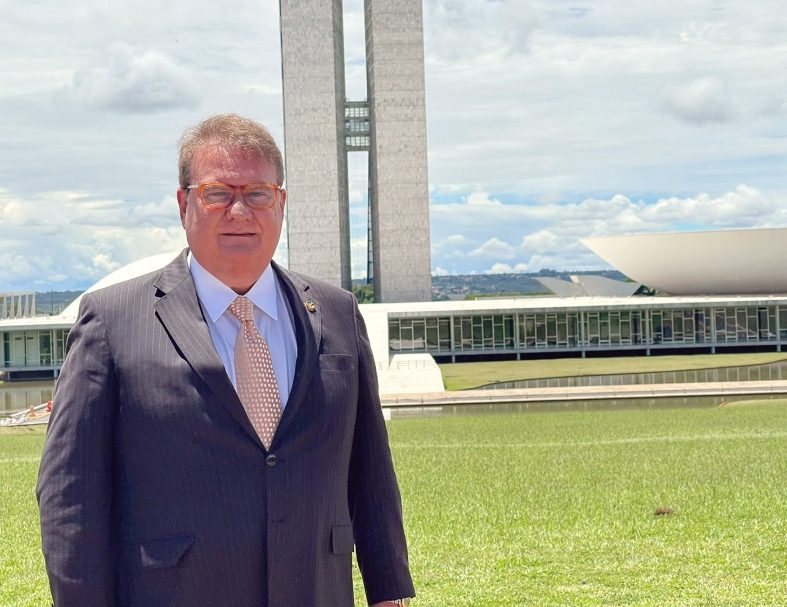 Chiquinho Feitosa se despede do Senado agradecendo a todo o apoio recebido e lembrando o trabalho realizado pelo CE