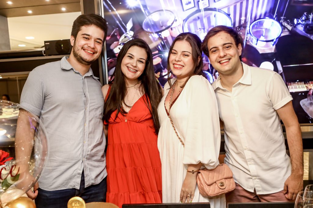 Ciro Moreira, Beatrice Vasconcelos, Gabriela Alcantara E Vitor Viana