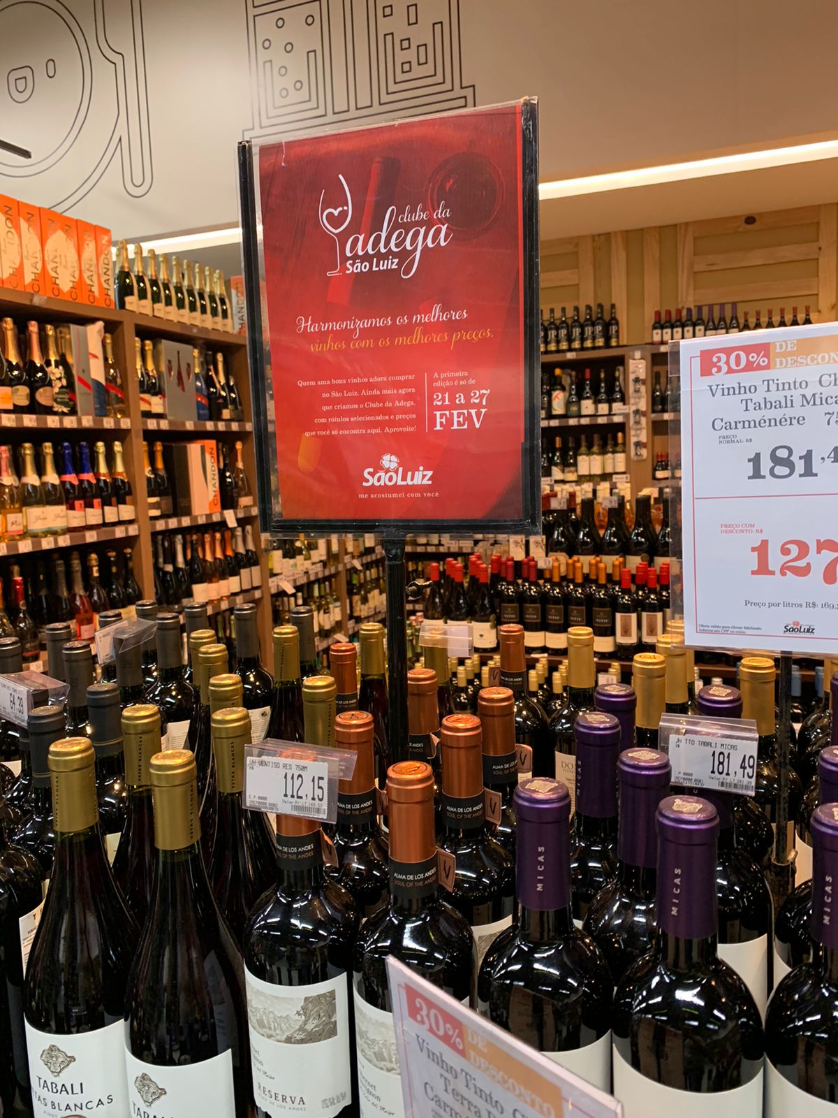 Clube da Adega dos Mercadinhos São Luiz traz seleção de bebidas com descontos