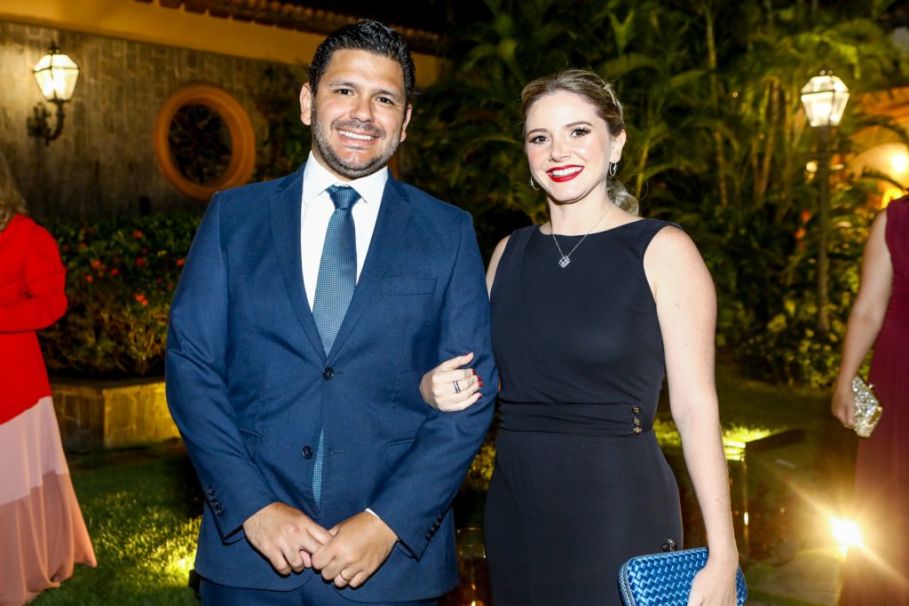 Eduardo E Vanessa Camara