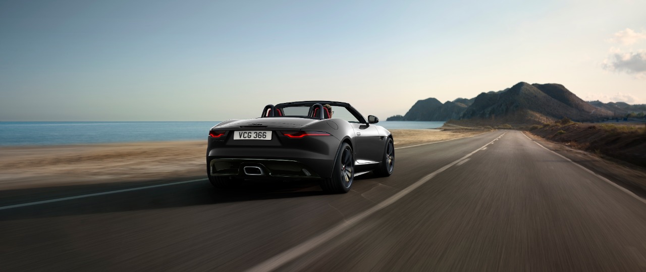 Novo lançamento da Jaguar, F-Type busca trazer conforto e sofisticação com variedade de recursos