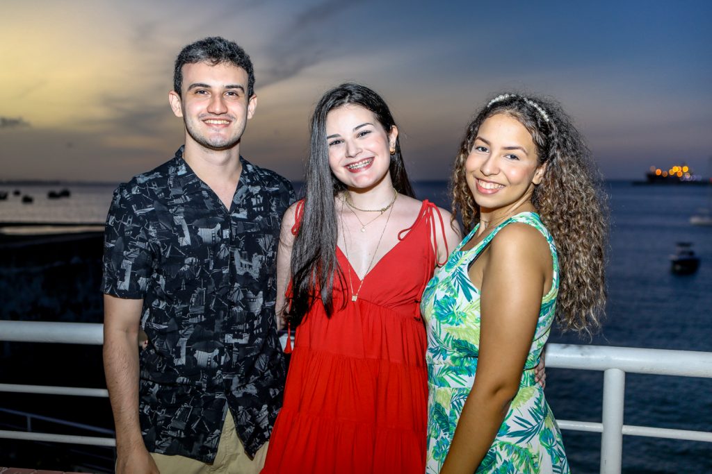 Joao Matheus, Beatrice Vasconcelos E Sabrina Rodrigues