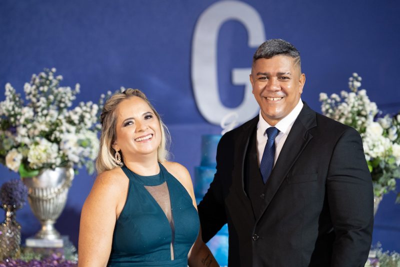 Debut - Alegria e emoção deram a tônica da festa de 15 anos de Giovanna Jinkings