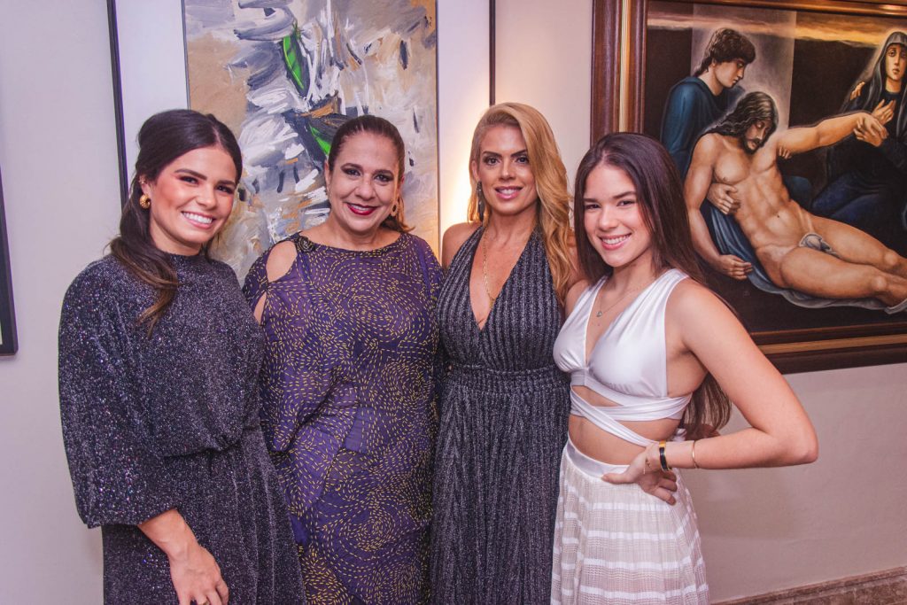 Leticia Studart, Martinha Assuncao, Leticia Studart E Lais Studart