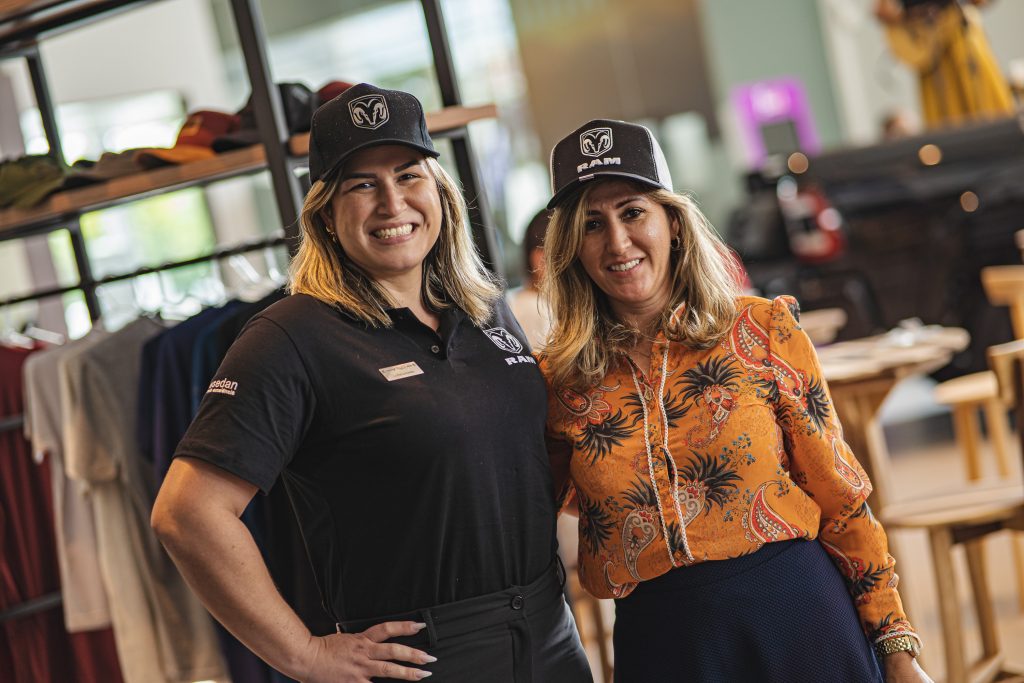 Lorena Guimaraes E Tania Sousa