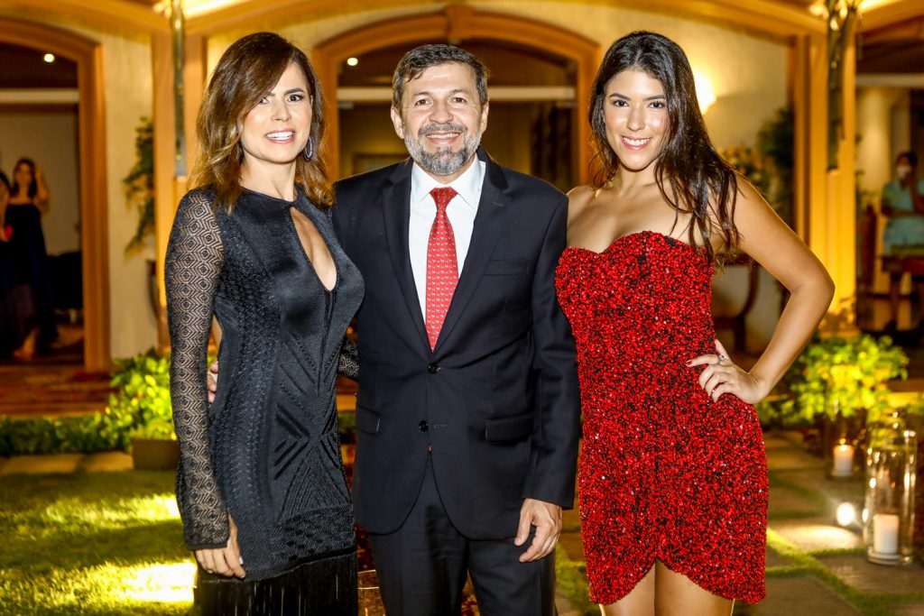 Luciana Sousa, Elcio Batista E Marina Fujita