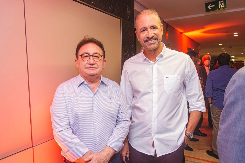 Manoel Linhares E Regis Medeiros