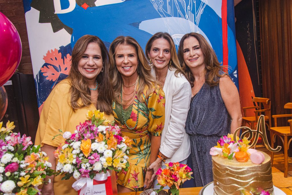 Martinha Assuncao, Alexandra Pinto, Michelle Aragao E Adriana Bezerra