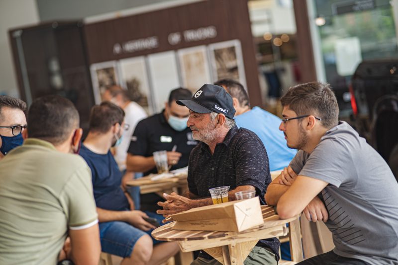 Mercado automotivo - Newsedan Fortaleza promove churrasco para lançar novo modelo RAM