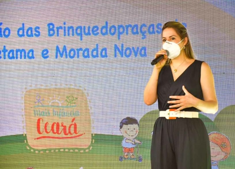 Brinquedopraças: Governo do Ceará entrega o equipamento de número 179