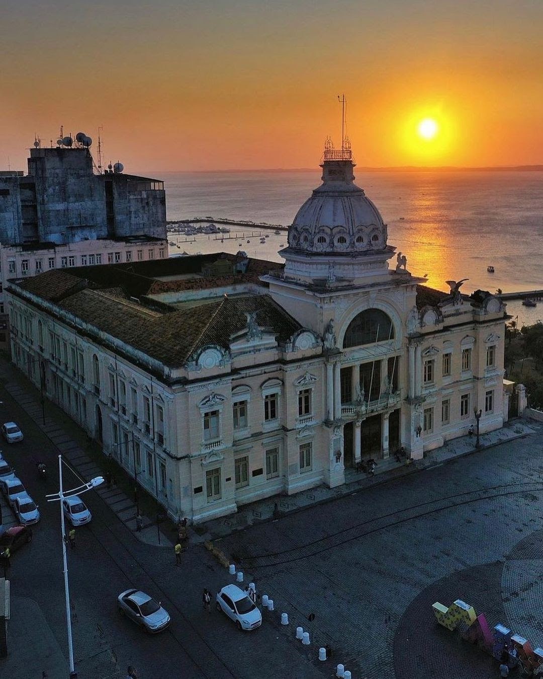 Símbolo do coração de Salvador, Palácio Rio Branco será transformado em luxuoso hotel