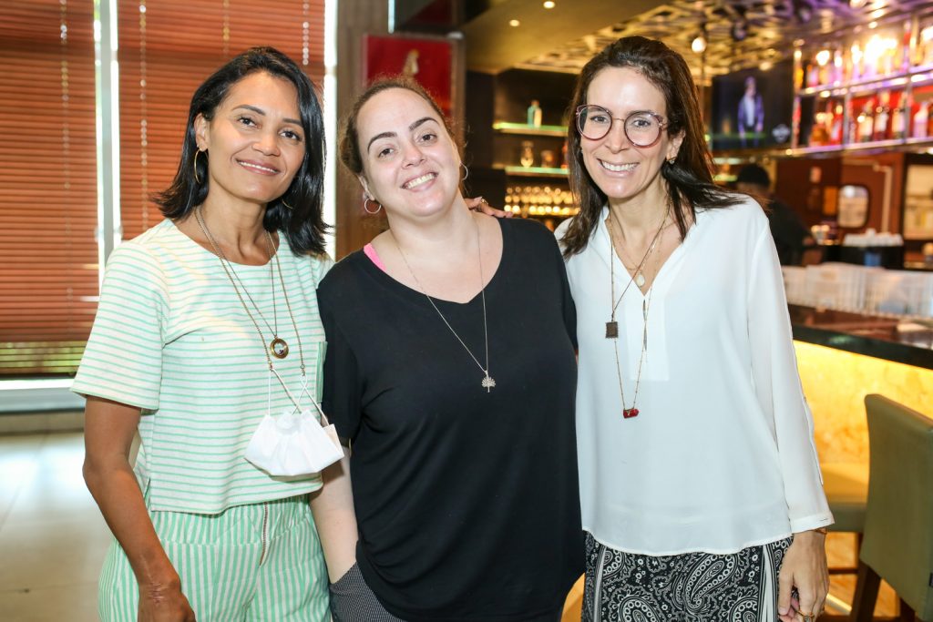 Patricia Gomes, Aniele Pinzon E Gisele Studart